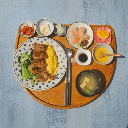 삼색야키토리와 반찬, 국으로 차려진 연희시오 오늘의 한 상